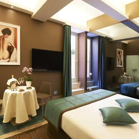 Harry's Bar Trevi & Restaurant מלון