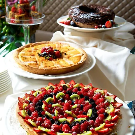 מלון Harry's Bar Trevi & Restaurant 5*