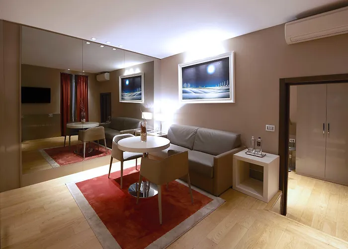 ホテル ハリーズ バー トレビ ホテル＆レストラン