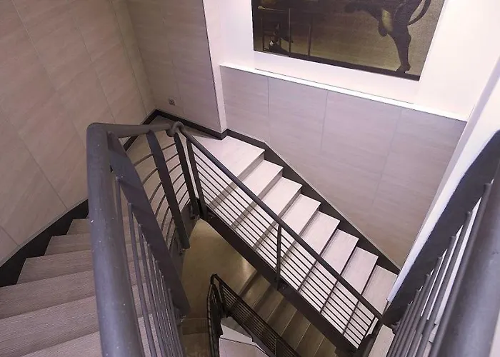 ホテル ハリーズ バー トレビ ホテル＆レストラン ローマ