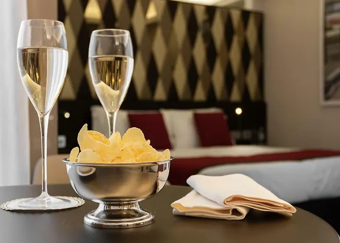 ホテル ハリーズ バー トレビ ホテル＆レストラン 5*