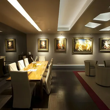 Hotel Harry's Bar Trevi & Restaurant