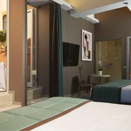 ومطعم هاريز بار تريفي فندق 5*